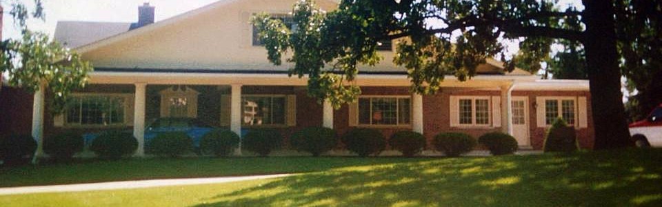 The Staff Center at IBLP Headquarters, photographed by the author